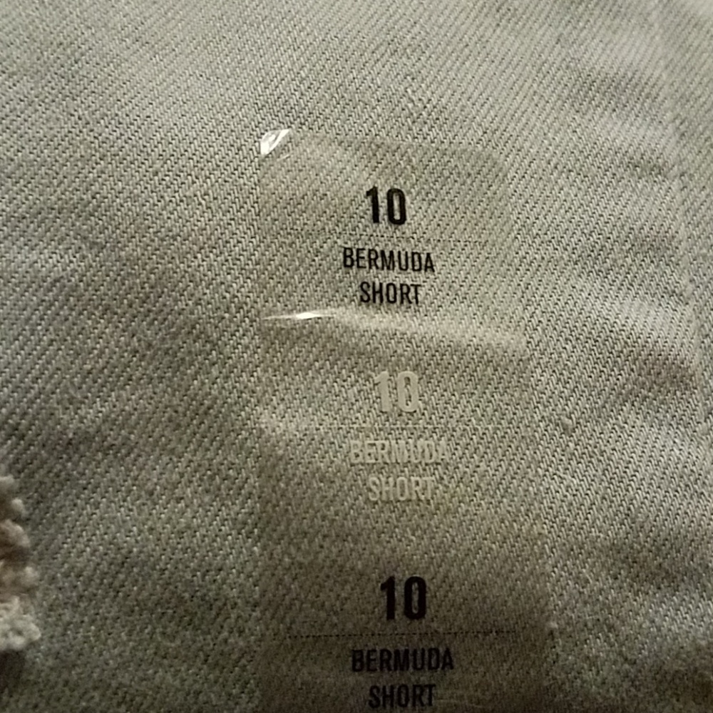 NWT Womens R1893 Bermuda Shorts - Picture 5 of 5